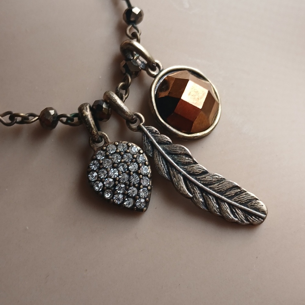 Amazing Lucky Brand Necklace Coppery Colors Feather Plus 2 Charms. Reversible - Picture 4 of 9